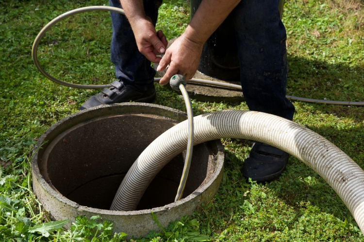 Curage canalisation.jpg Curage de canalisations, Durtol (63830)<br>Entreprise de curage de canalisations, Durtol (63830)<br>Travaux de curage de canalisations, Durtol (63830)